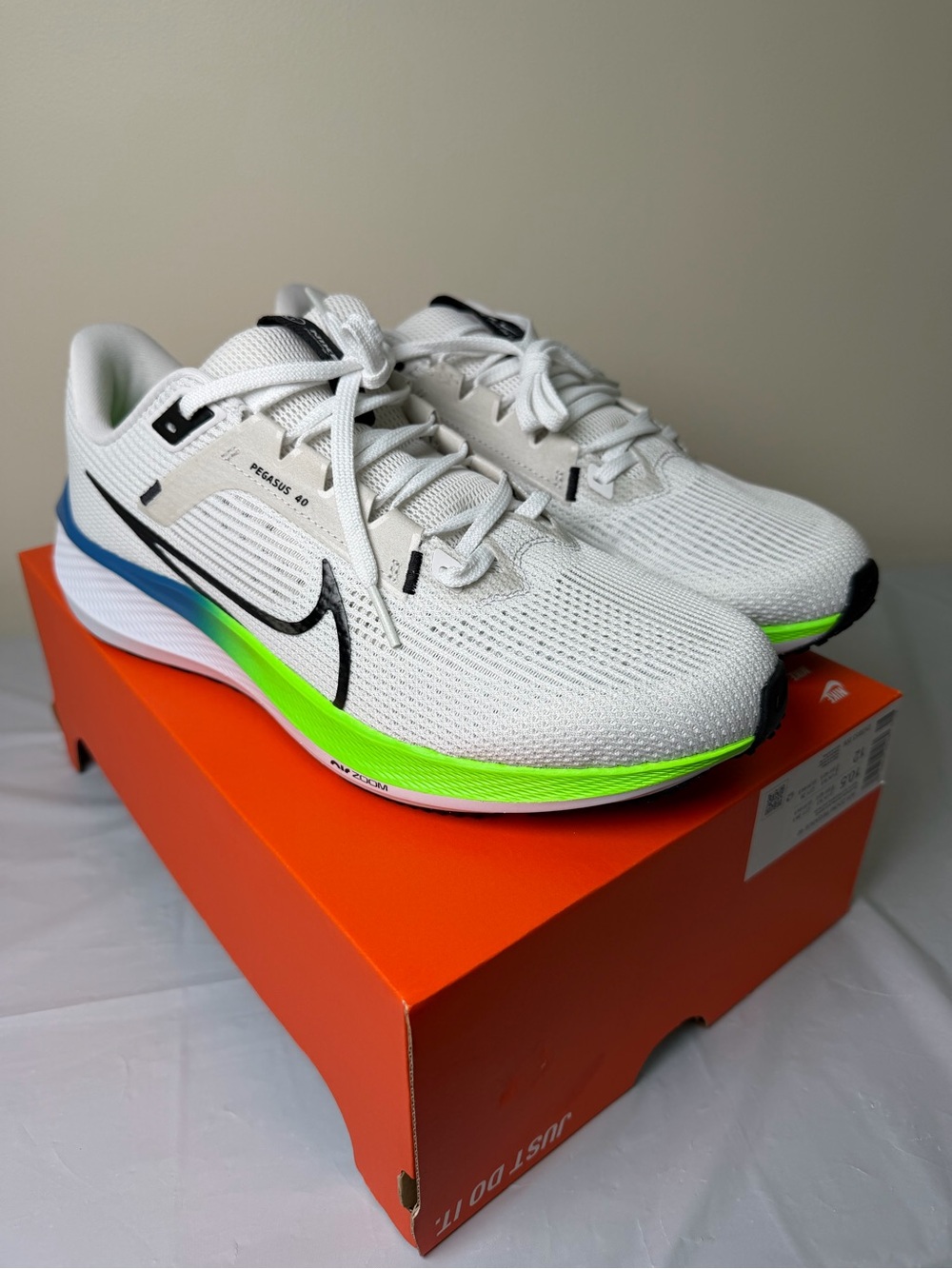 Nike Air Zoom Pegasus 40 Men’s - NEW Size 10.5 men’s 12 Women No Box top